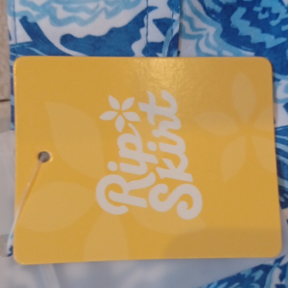 NWT Rip Skirt Hawaii Happy Blues Tropical Print Velcro Leisure Wrap Skirt - Picture 2 of 10